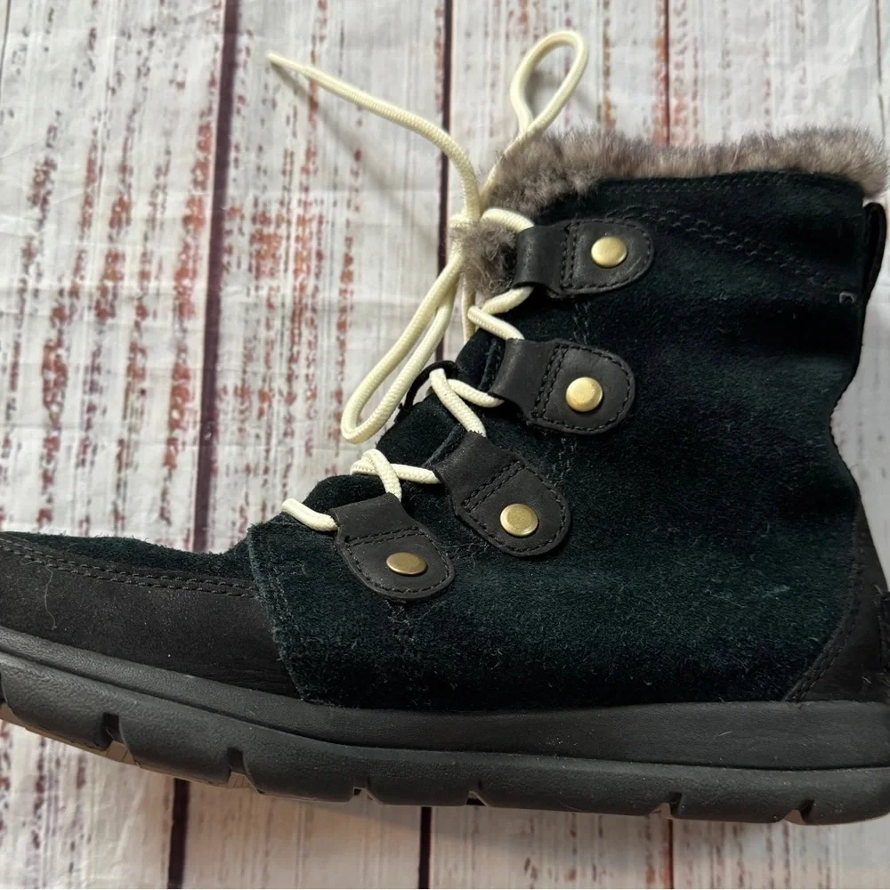 Sorel Black Suede Winter Boots Faux Fur Trim Lace Up Size 7.5